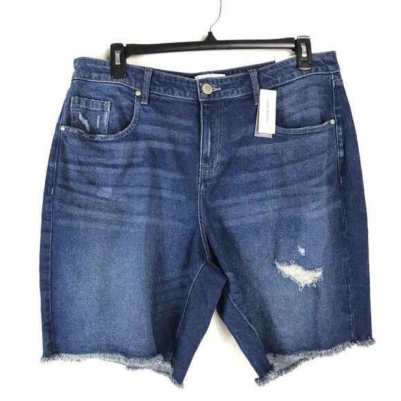 NEW Lane Bryant Signature Fit Boyfriend Bermuda Short Women's Size 14 Distressed - Picture 1 of 12